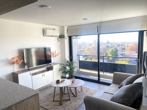 Top Airbnb: Lovely apartment in G. Cruz in Departamento Godoy Cruz