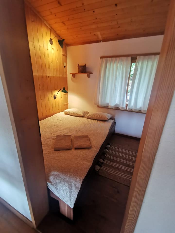 საძინებელი 3