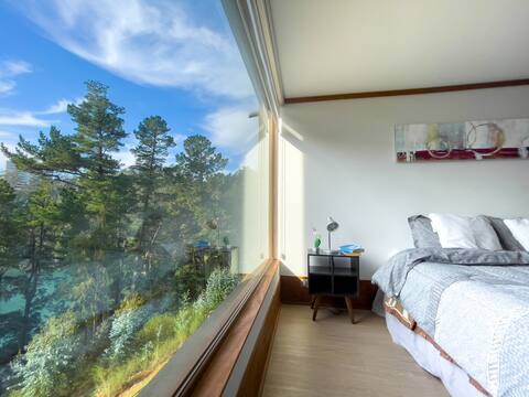 Exclusive apartment with a view