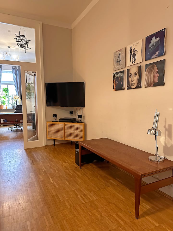 Mediterranean ground floor apartment / BASF proximity/ 650mbit WiFi