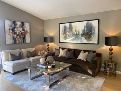 Sea-lane pool idyll at Snarøya