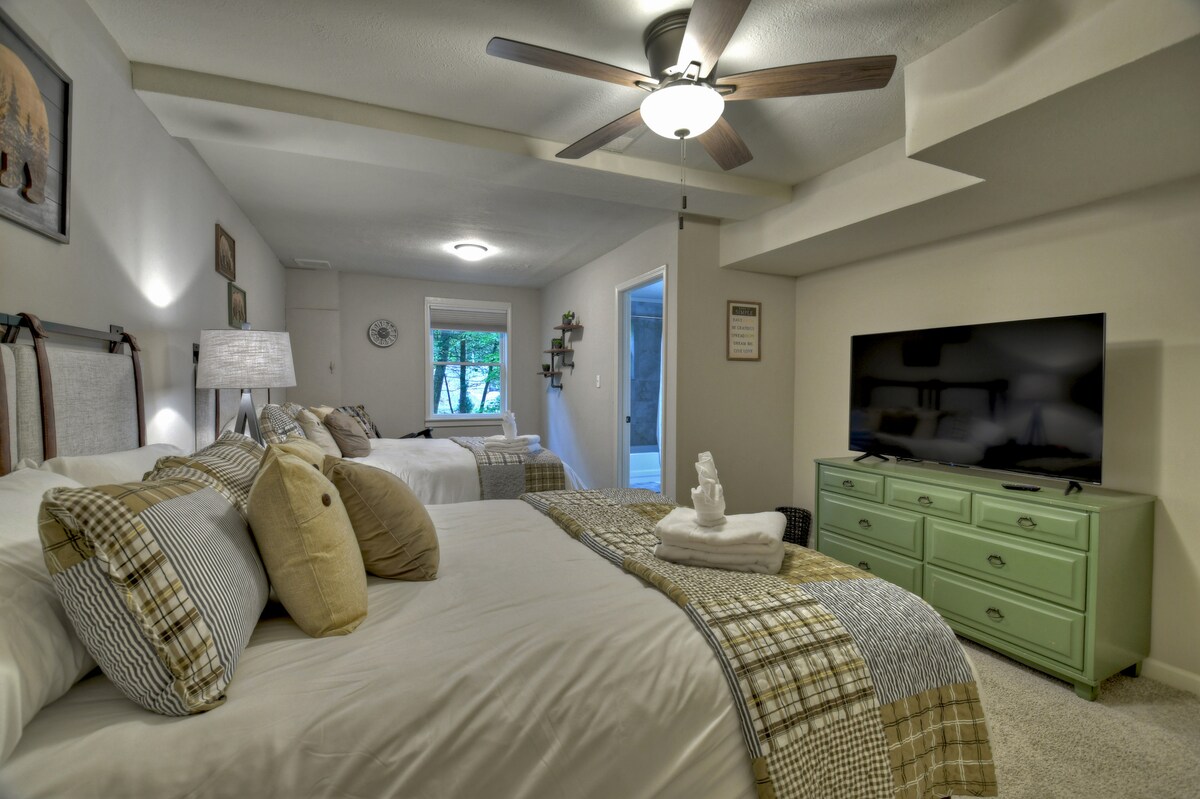 Ქვედა დონე 2 Queen საძინებელი