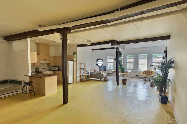 Spacious Apartment In Saint-roch - Québec, Kanada