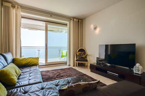 Top Airbnb: Your toes in the sand! Sesimbra em Sesimbra