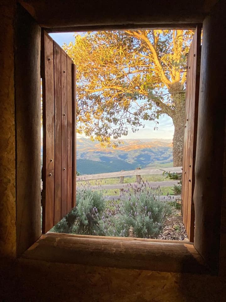 vista desde la ventana del dormitorio doble, en la parte trasera de Pedra do Baú