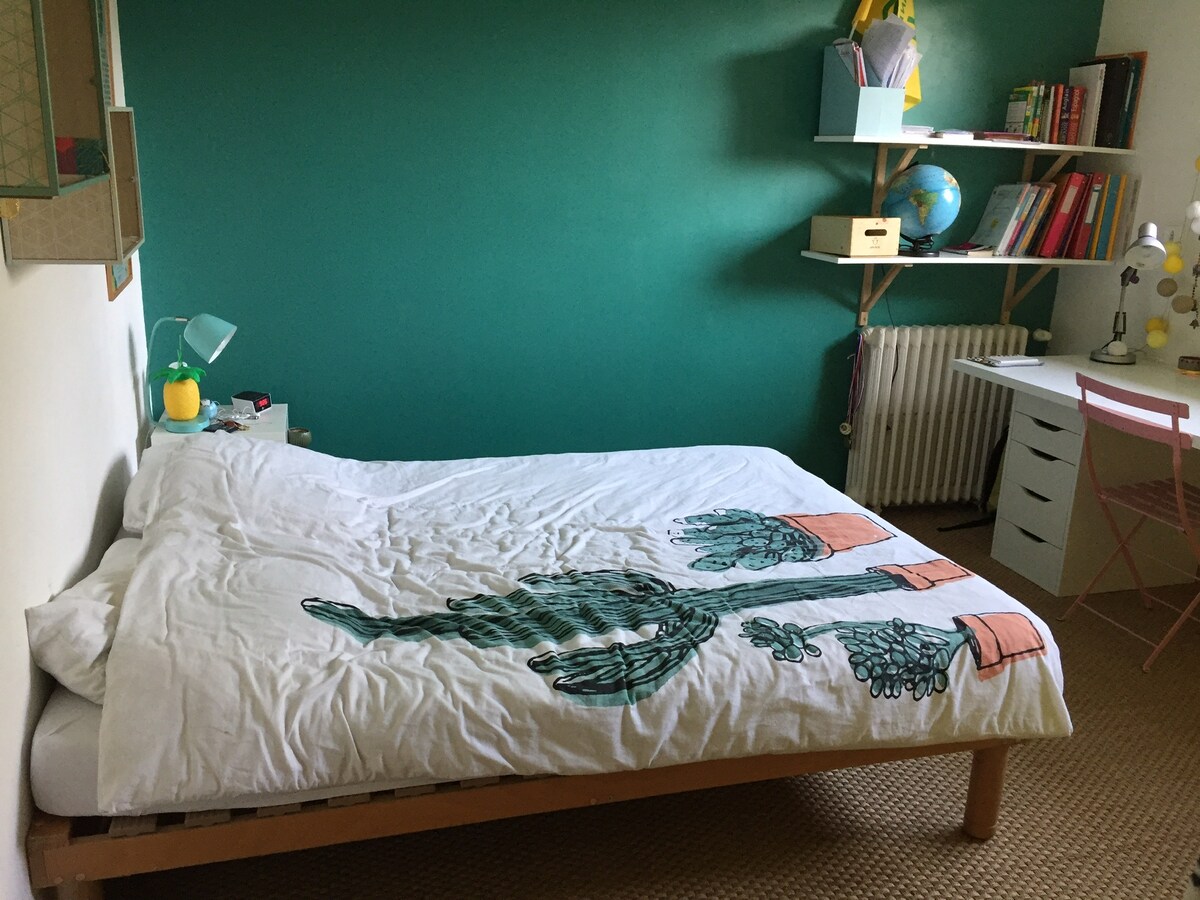 غرفة النوم 2