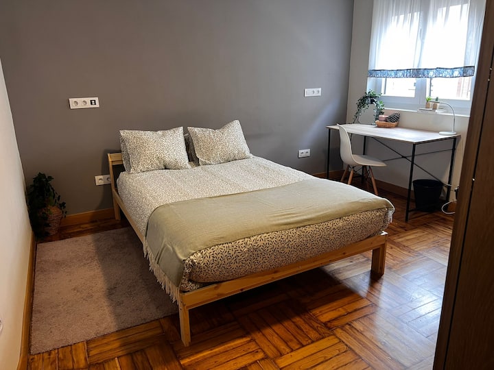 غرفة النوم 1