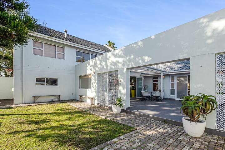 Kiefern-Haus: Main House gallery image 3