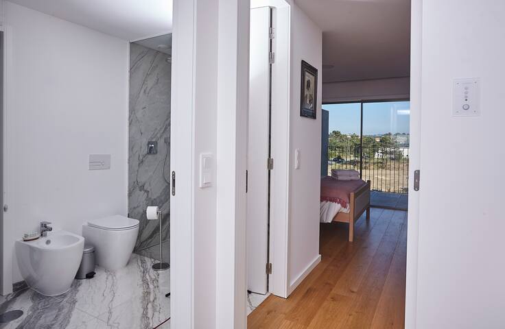 Porto Sunset suite gallery image 3