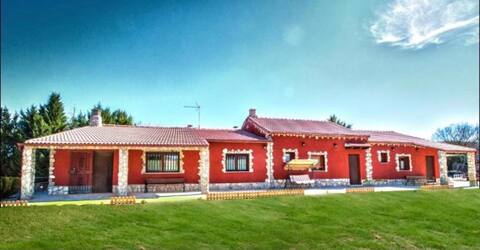 Casa Mónica