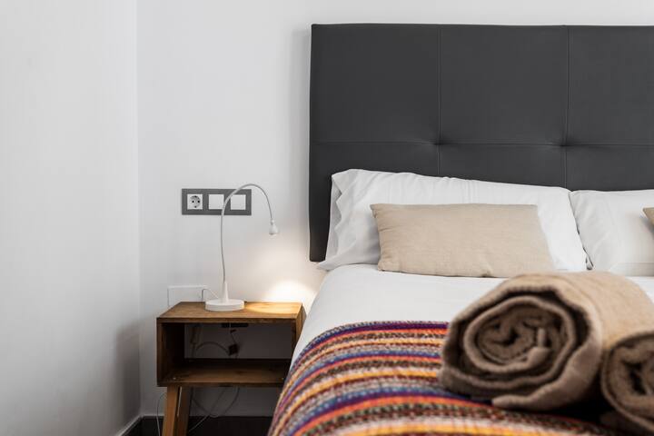 საძინებელი 1