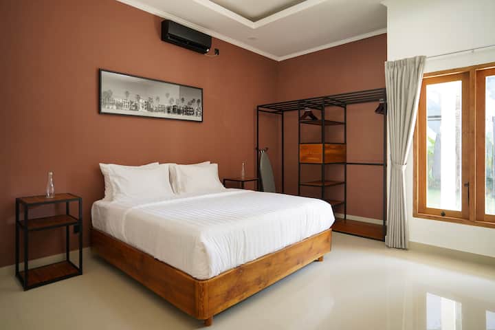 Chumba cha kwanza cha kulala