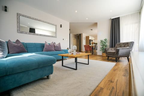Top performing Airbnb: Villa M&N Posedarje in Općina Posedarje