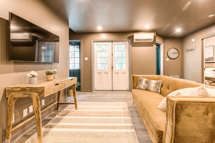 St. Ursule Two-Storey Oasis gallery image 2