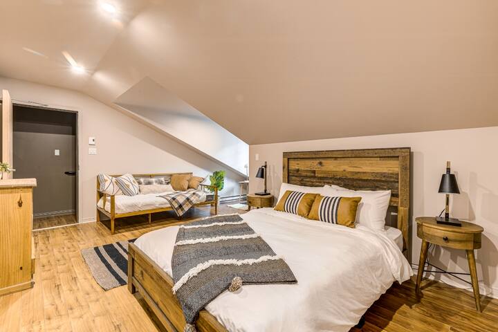 St. Ursule Two-Storey Oasis gallery image 5