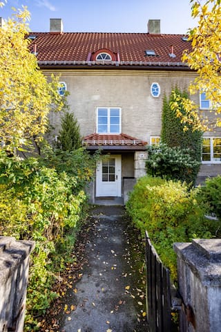 Unique apartment in the garden city gallery image 3