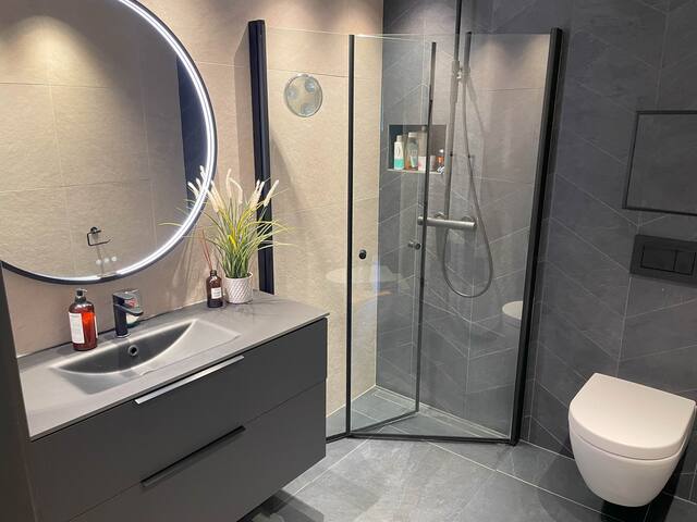 Holmenkollen med nærhet til alt! gallery image 5