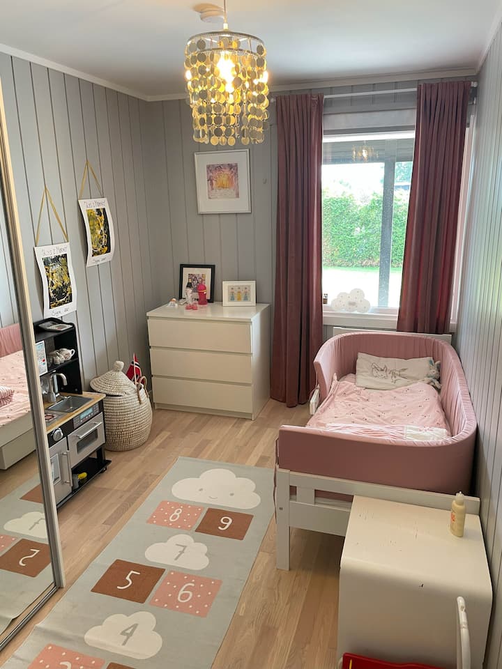 Soverum underetg, 1 barneseng