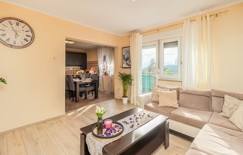 Popular Airbnb listing: Wool in Mjesni Odbor Podvežica