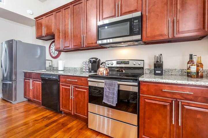 Walk to Jazz Fest gallery image 3