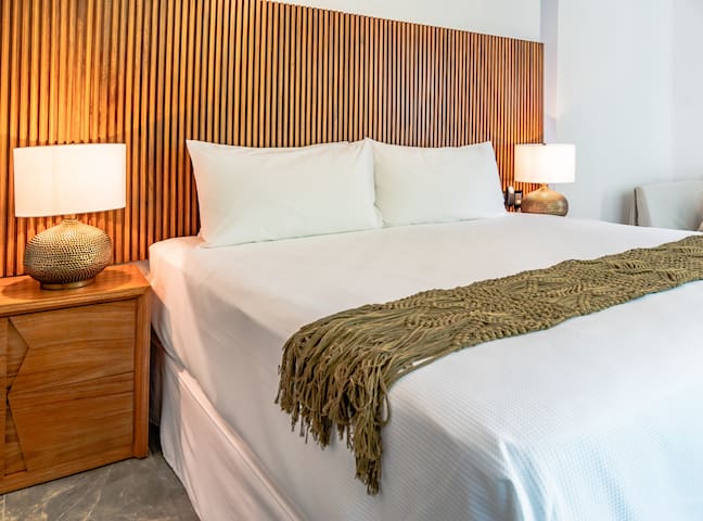 Hosteando managed Airbnb listing 2