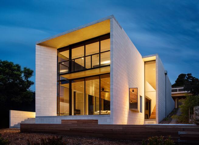 Luxury Home with Beach Access & Private Hot Tub gallery image 3