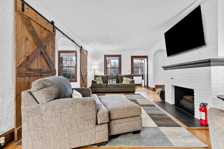 Premium Stays managed Airbnb listing 1