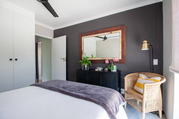 Streamside Casa gallery image 2