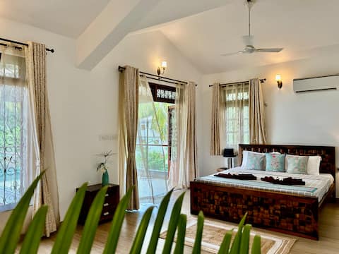 Sun-Kissed Holidays, Emerald: 4BHK Villa/Pvt Pool