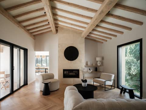 Modern W/Spa&near Beach