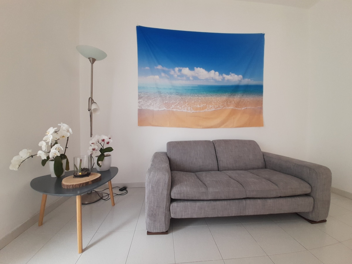 Top Airbnb: poetto apartment Seven House in Cagliari
