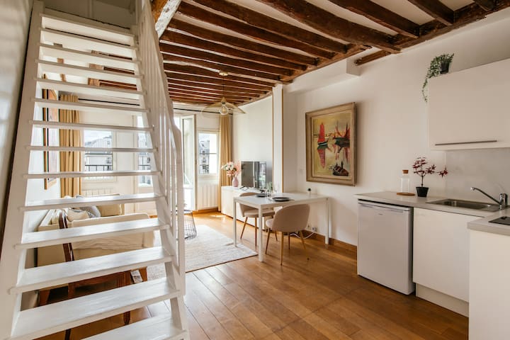 Charles Et Marthe managed Airbnb listing 3