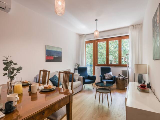 The Best Rent – Spacious apartment in Trastevere gallery image 2