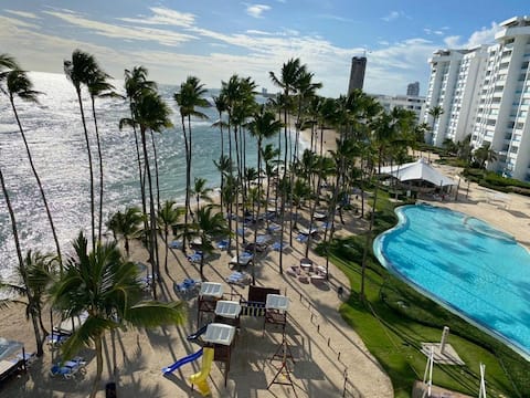 Newly Renovated Beach front apartment in Marbella