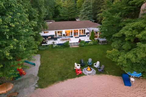 Bee's Luxury BeachHouse - Hot tub, Sauna, Playgrou