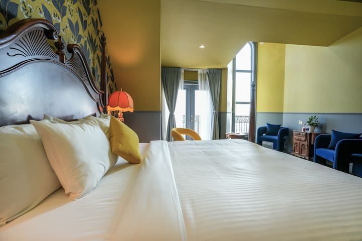 Niagara Grandview Boutique Hotel managed Airbnb listing 3