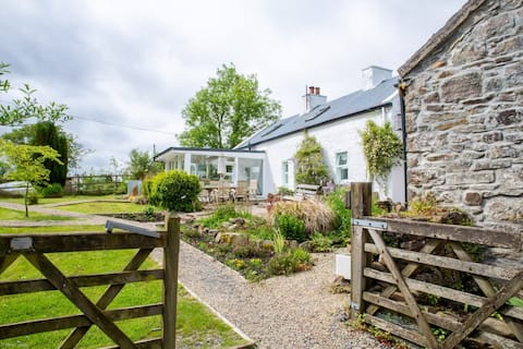 Dreamweavers’ Cottage & Lodges