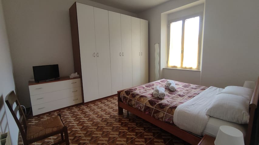 Entire home with 2 bedrooms in Perugia - Appartamento Via Ponchielli