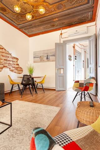 New 3BR 2BA Galata SEA VIEW gallery image 3