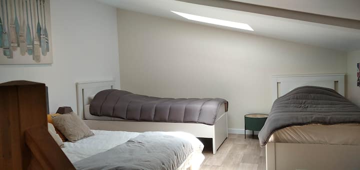 dormitorio Tribu, 1 cama 140, 2 camas 90