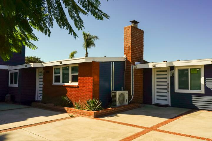 San Diego Luxury Villa: 6-BR, Pool, Hot Tub, Patio gallery image 3