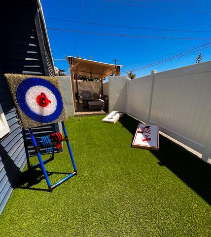 San Diego Luxury Villa: 6-BR, Pool, Hot Tub, Patio gallery image 2