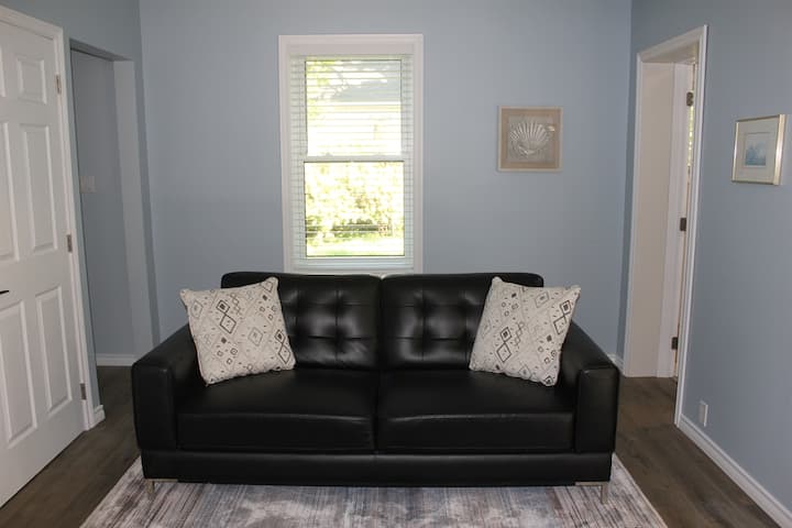 Spacious, Modern Home - Port Elgin