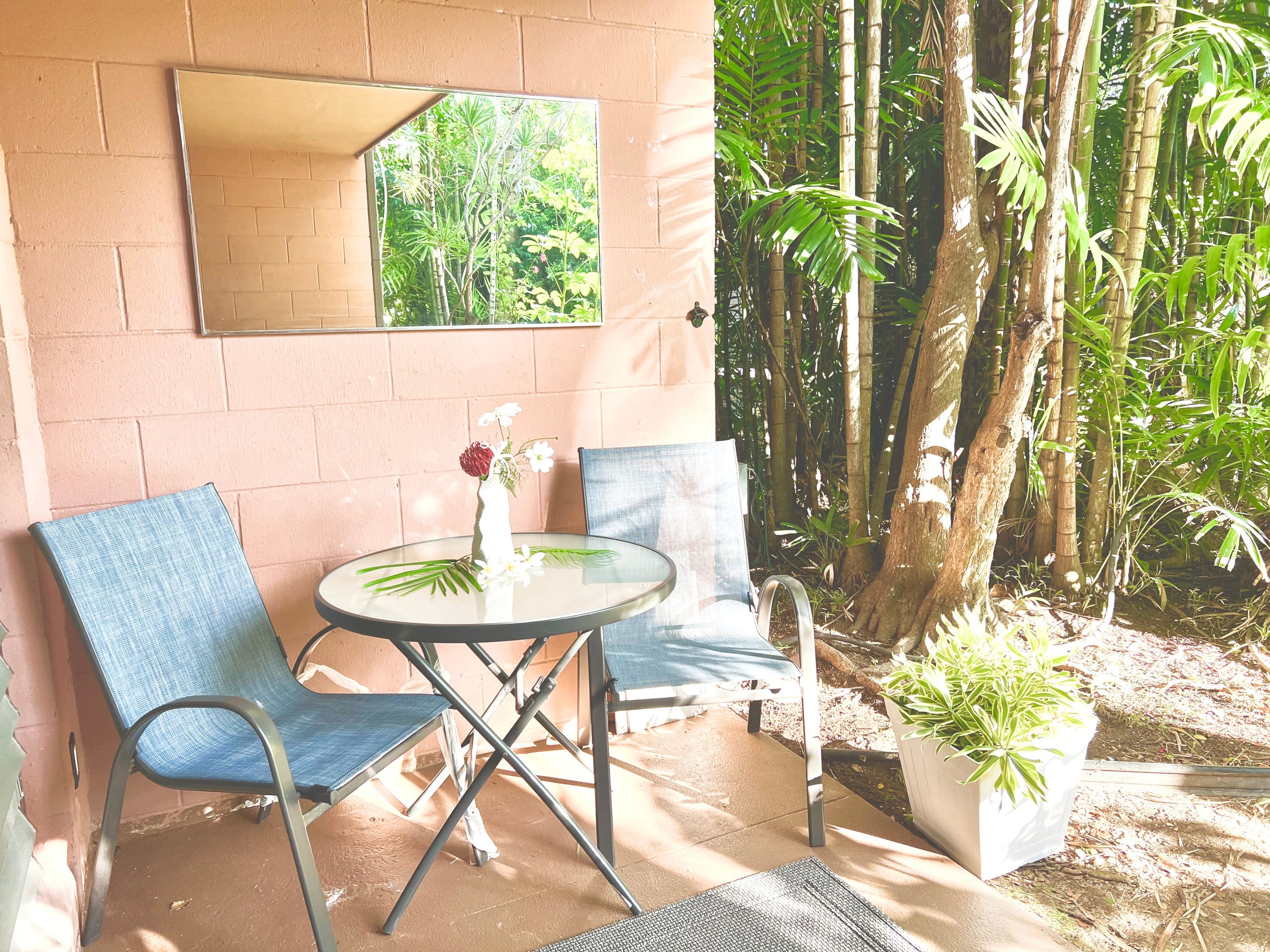 Condo in Lahaina · ★4.97 · 1 bedroom · 2 beds · 1 bath - Image 25