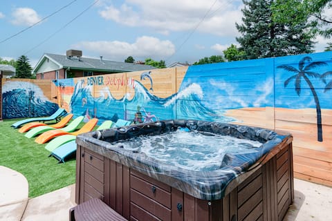 Private Pool, Pool Tables, Shuffleboard, Sunny Bar