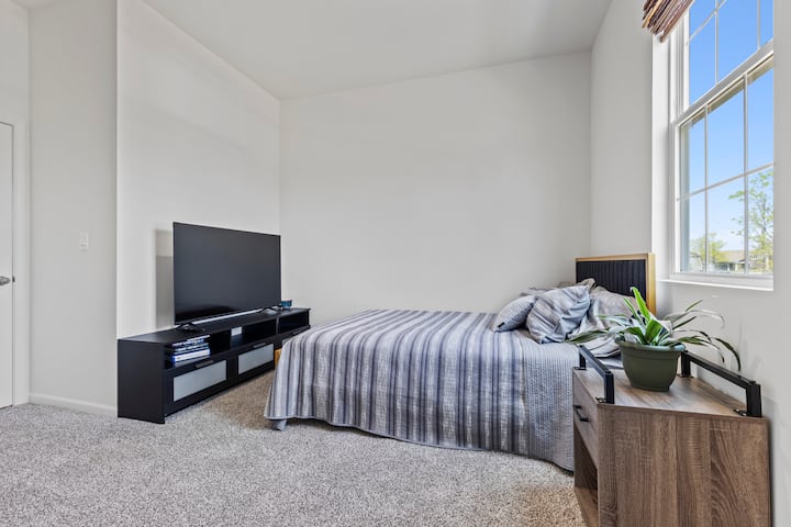 Ლამაზი და მშვიდი, განკუთვნილია მშვიდი საღამოებისთვის.