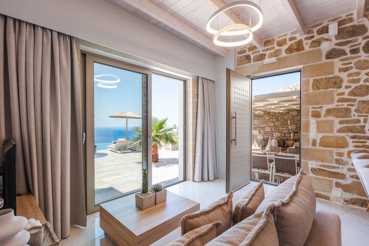 Villa Azalea, pool, sea view, BBQ, luxury, quiet gallery image 2