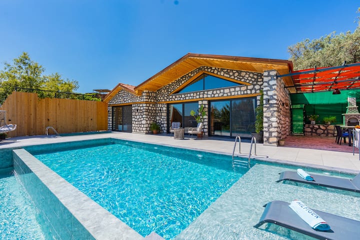 Villa Josef-pool-jacuzzi - İslamlar