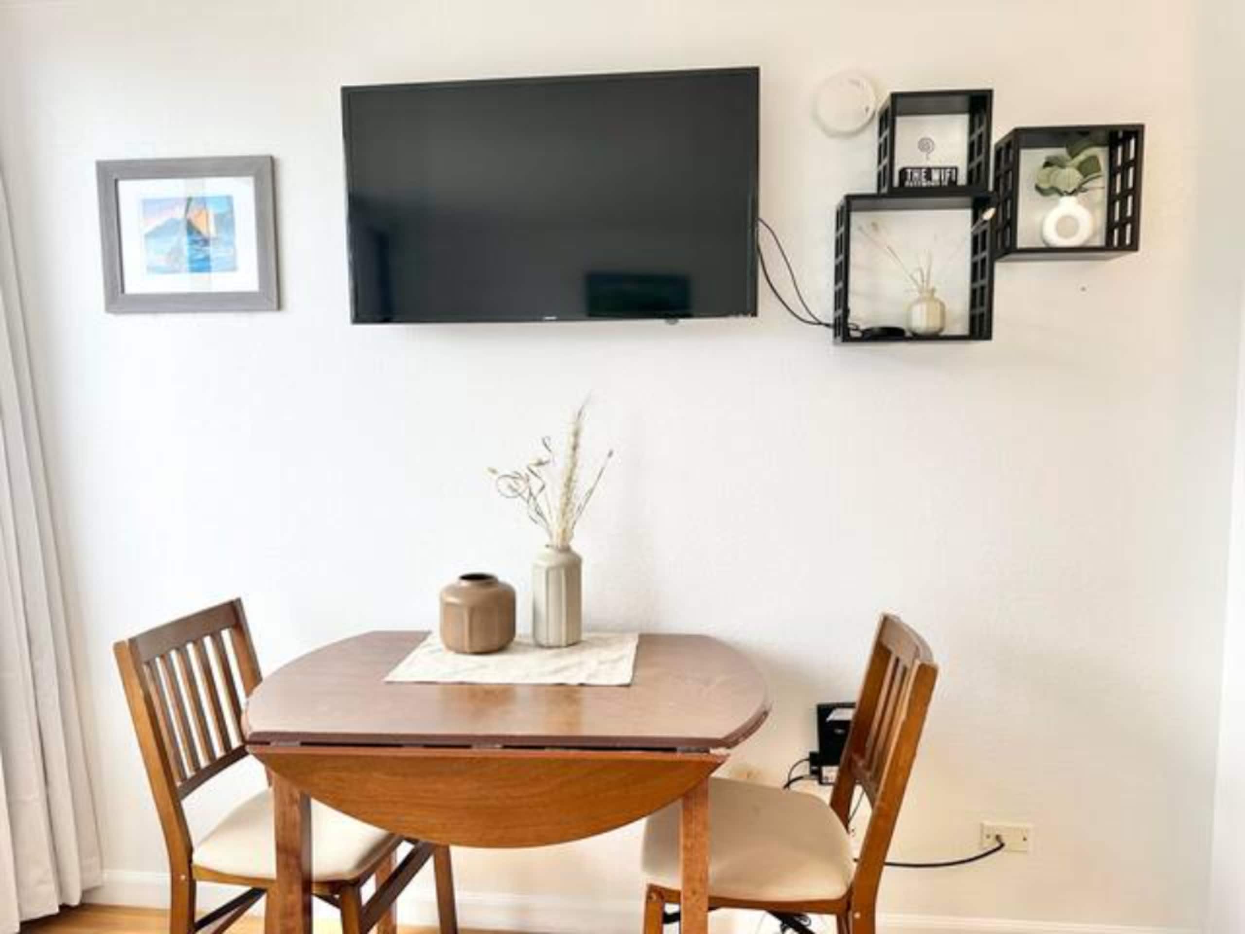 Condo in Honolulu · ★4.77 · 1 bedroom · 1 bed · 1 bath - Image 6