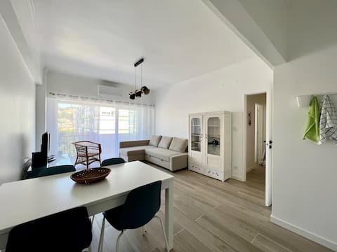Very central apartment - 300 meters from the Beach